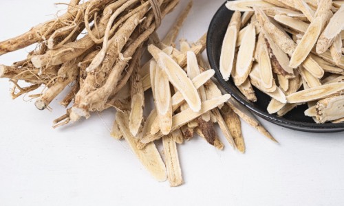 下面用药后排出一大坨黄色液体东西-下面用药之后排出很多脏东西、下面用药后有东西排出来正常吗 -阴道用药后有水状的东西流出来网